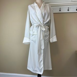 Vintage Gold Label Victoria’s Secret Cream White Robe size S